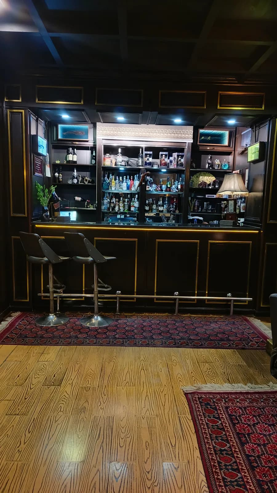 PRAGA restaurant