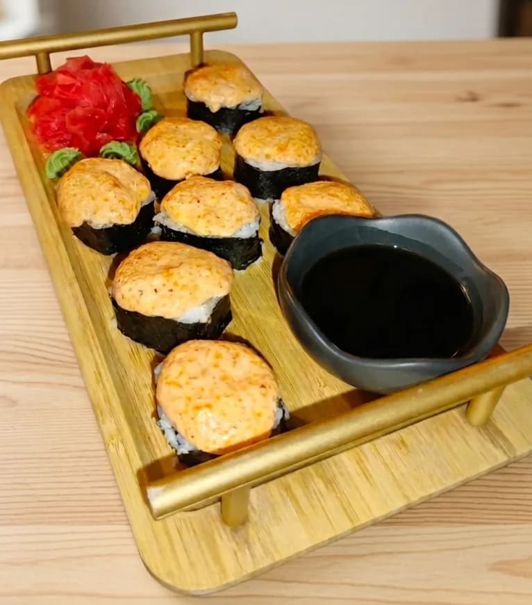 Запеченные роллы с семгой \ Baked salmon rolls